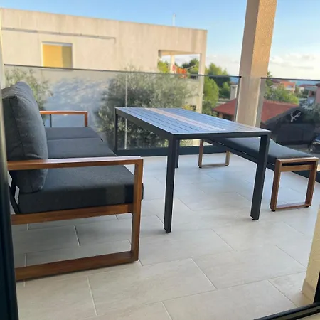 Διαμέρισμα Flip Flop