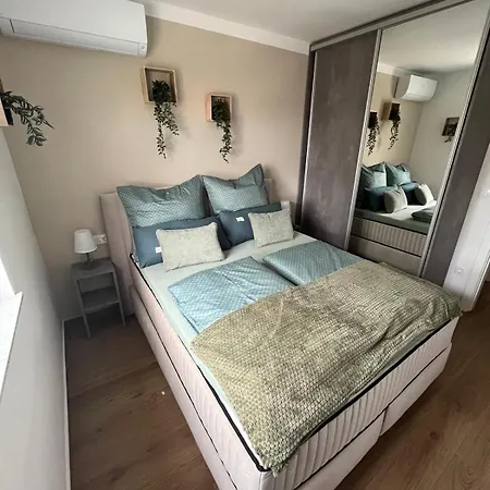 Flip Flop Apartament *