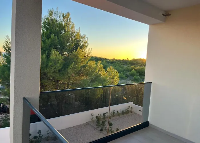 Flip Flop Διαμέρισμα *