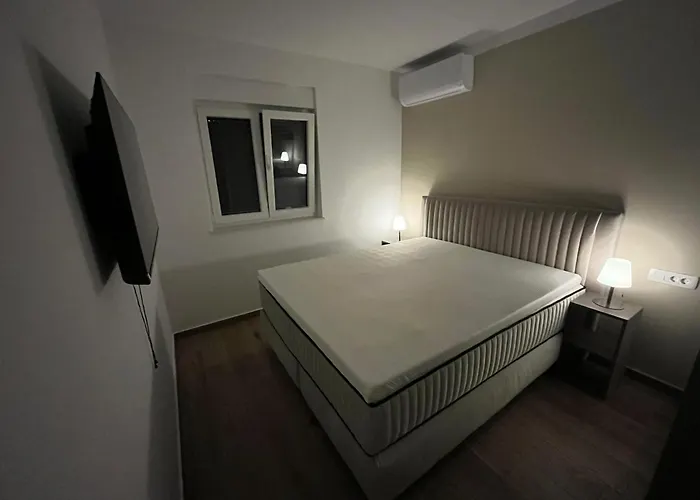 Διαμέρισμα Flip Flop Vir